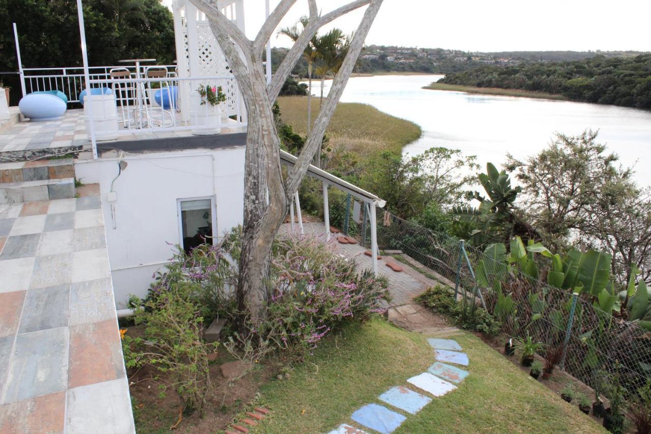 Blue'S Guest House - East London Bonza Bay מראה חיצוני תמונה