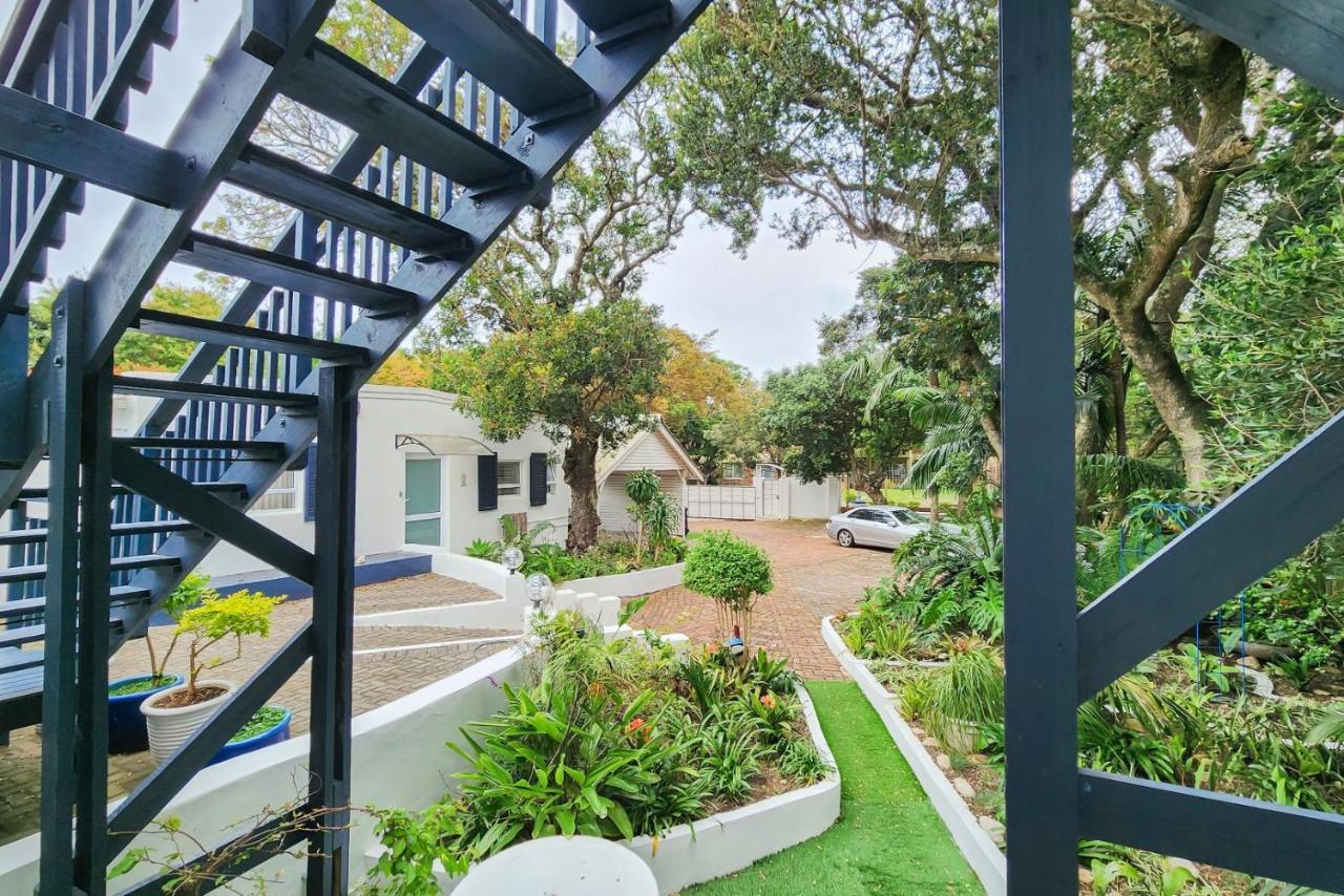 Blue'S Guest House - East London Bonza Bay מראה חיצוני תמונה