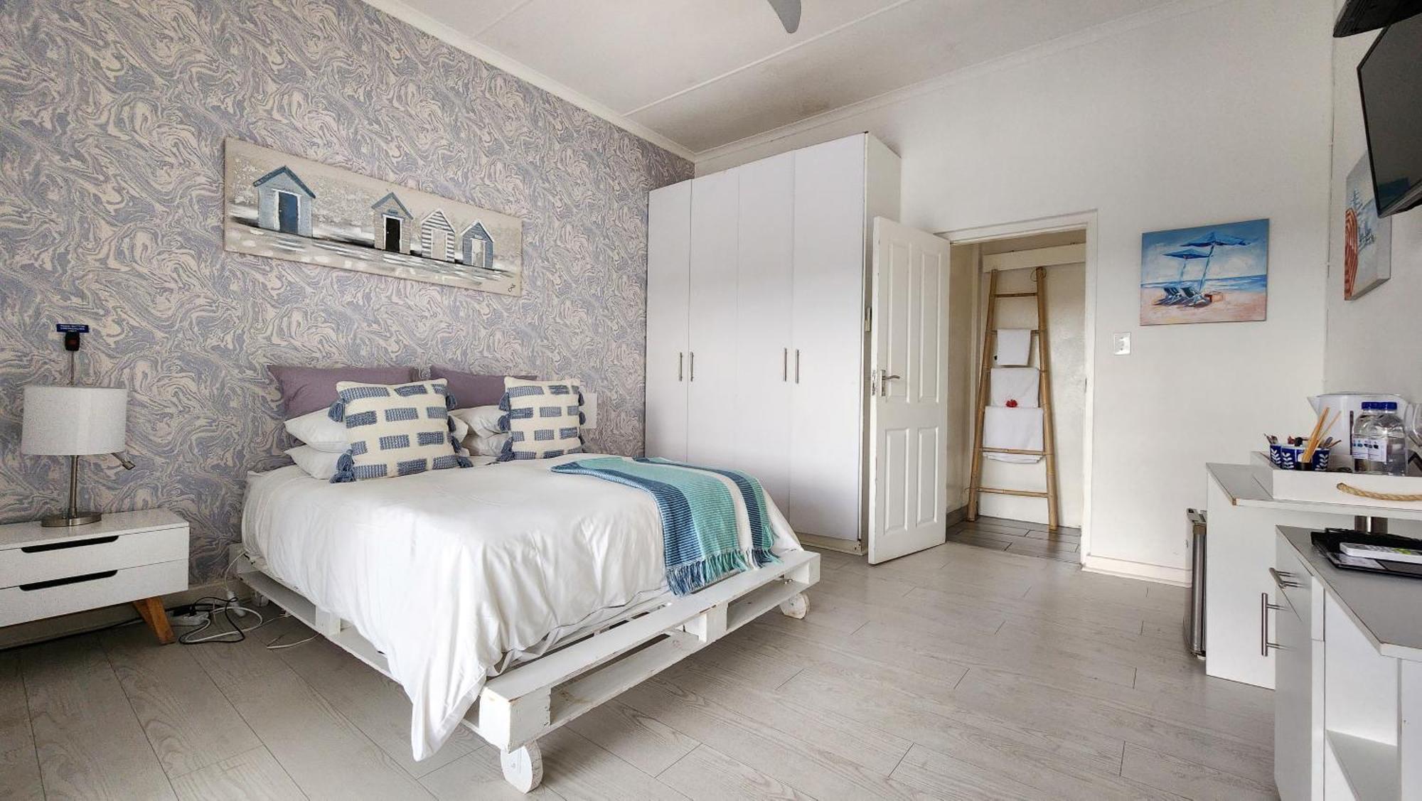 Blue'S Guest House - East London Bonza Bay מראה חיצוני תמונה