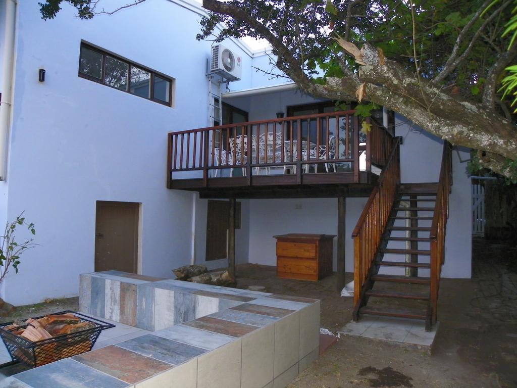 Blue'S Guest House - East London Bonza Bay מראה חיצוני תמונה